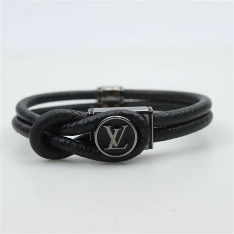 Products by Louis Vuitton: Loop It Bracelet